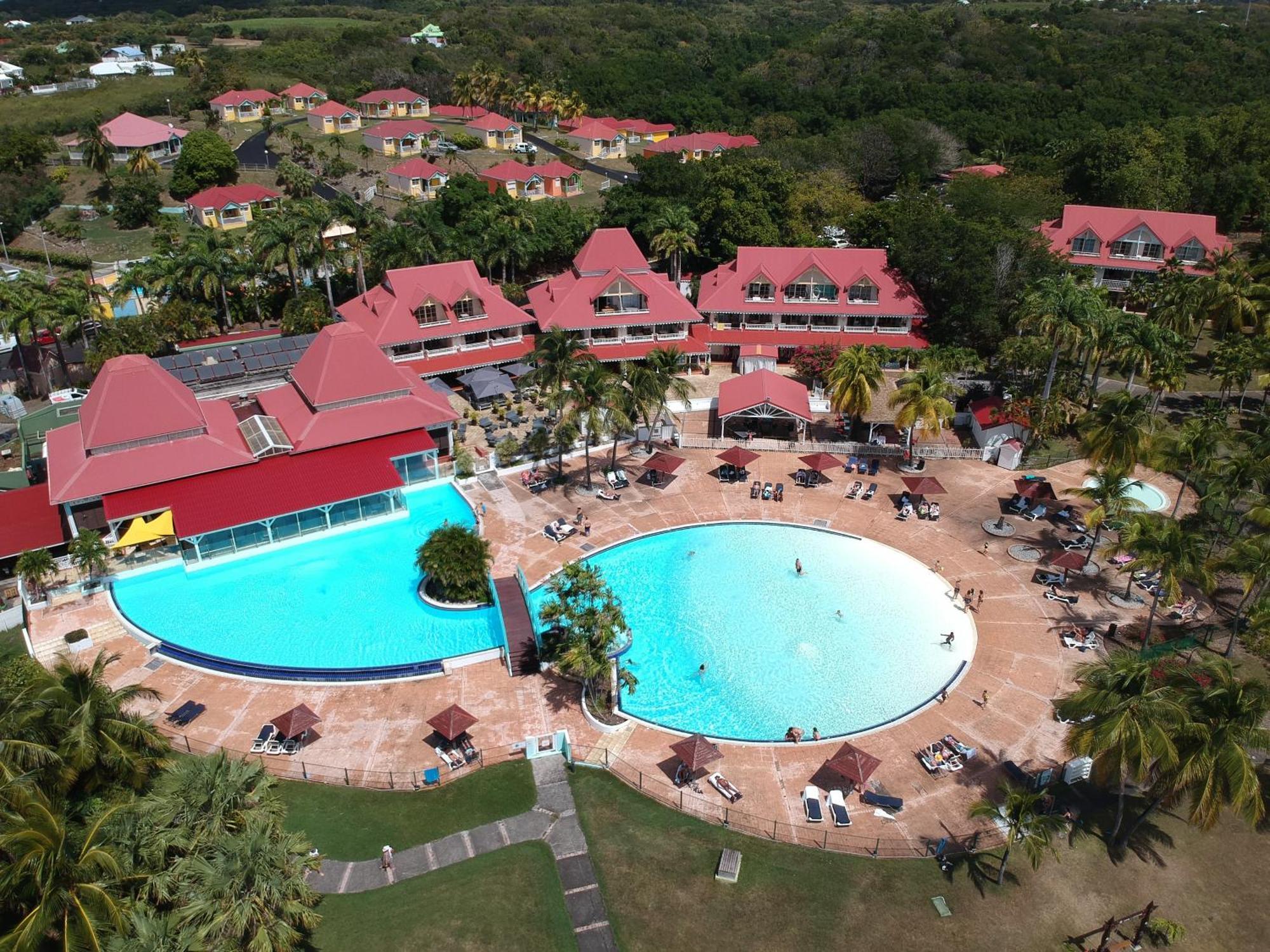 Appart T3 Village Vacances Sainte-Anne Courcelles Sucrerie Exterior foto