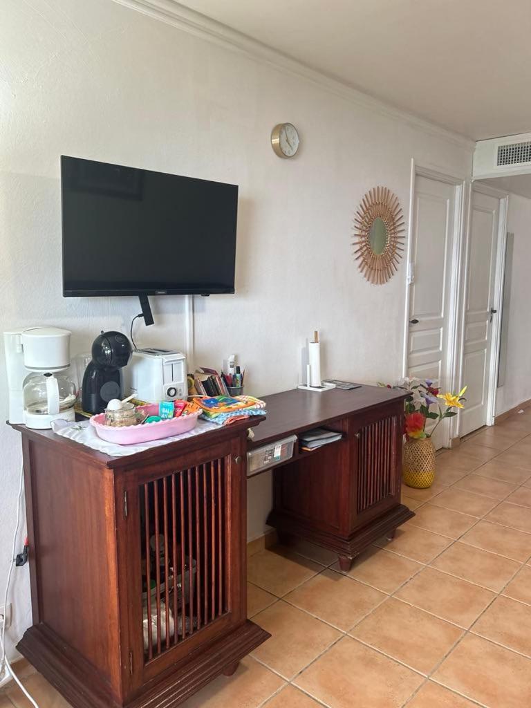 Appart T3 Village Vacances Sainte-Anne Courcelles Sucrerie Exterior foto